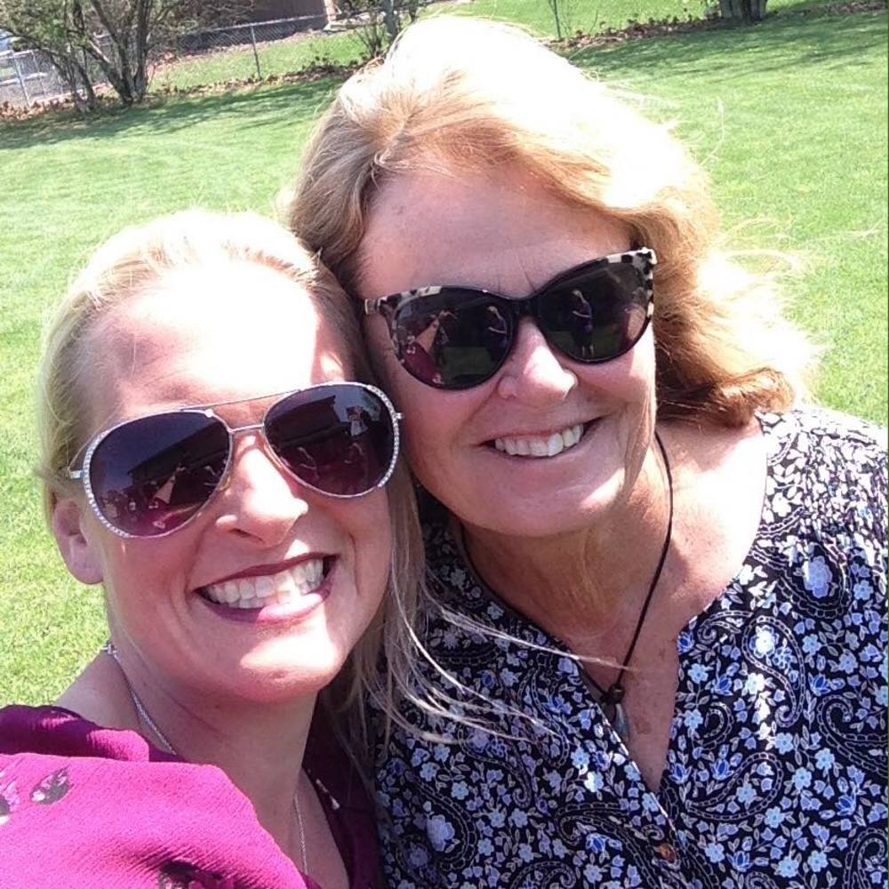 Meet your Posher, April